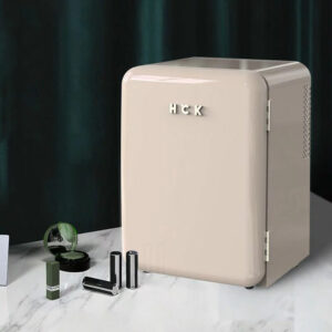 Tủ lạnh HCK 34L màu kem